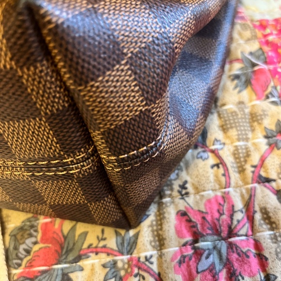 Louis Vuitton handbag - Picture 2 of 7